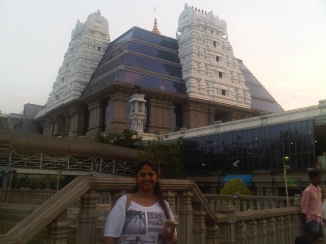 Tulika took me to a Krishna temple in Bangalore