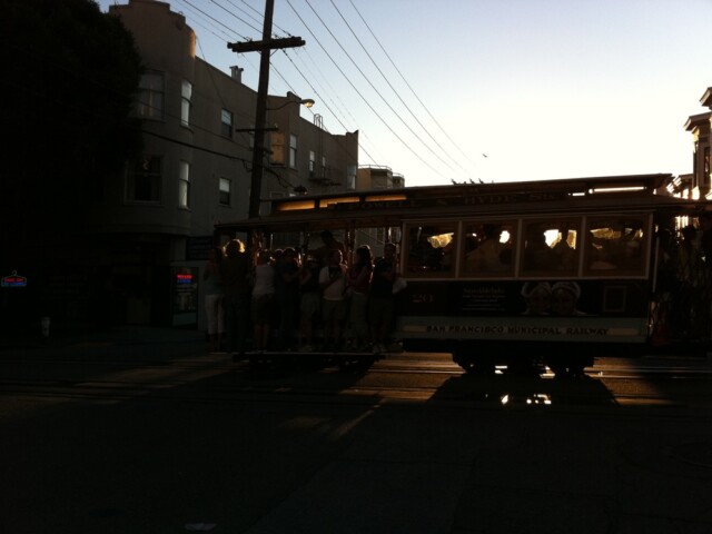 Talkin to Kik. Watchin cable cars go by.