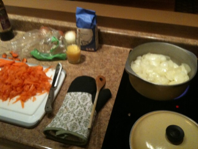 Making onion soup