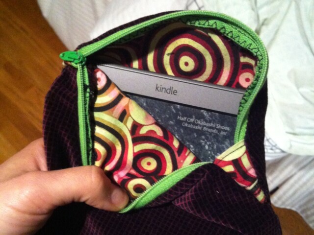 For now, kikki’s headphone case will be my kindle case. :)