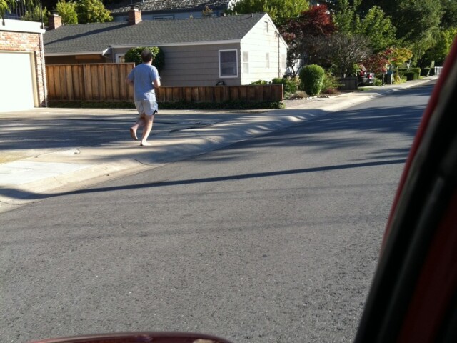 Barefoot runner on Florence lane. Waiting patiently for call from kik/Ty at the hospital…